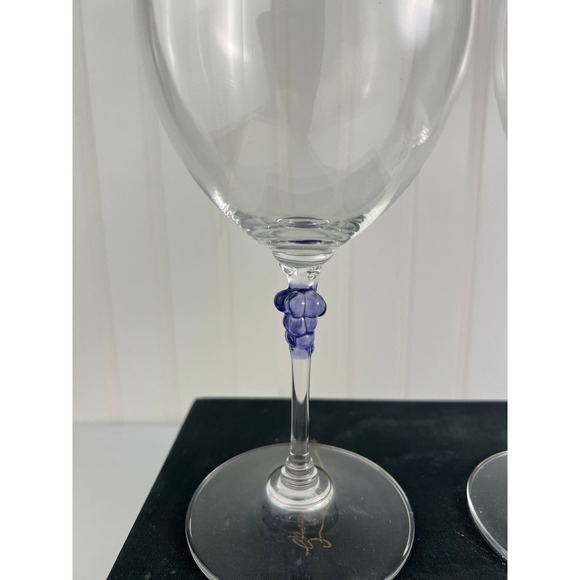 Mikasa Chablis Purple Grape Stem Wine Glasses Set of 4 Wine Glasses - Picture 3 of 4